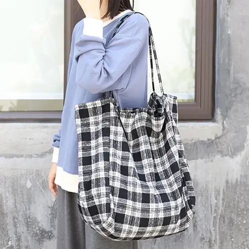 Plaid Canvas Tote Bag with Large Capacity and Casual Design